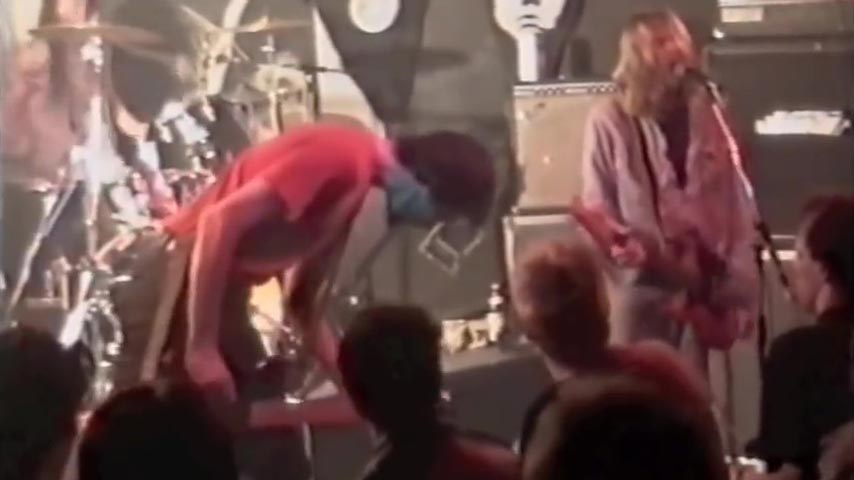 123 ROCK | Nirvana - Bleach - Sappy - 1989 | Live - Concert - Kapu - Linz - Upper Austria - Austria - November 20, 1989 | Kurt Cobain (Kurt Donald Cobain) - February 20, 1967 - Aberdeen, Washington, United States of America - Lead Vocals, Guitar (1987 - 1994), Krist Novoselic (Krist Anthony Novoselic) - May 16, 1965 - Compton, California, United States of America - Bass Guitar (1987 - 1994), Chad Channing - January 31, 1967 - Santa Rosa, California, United States of America - Drums - Cymbals (1988 - 1990) | Genre : Grunge, Sludge Metal, Hard Rock, Punk Rock, Indie Rock | Music, Informations, Lead Singer, Album Infos, Song, Listen, Watch, Look, See, View, Photos, Clip, Live, Concerts, Videos, Album Cover, Photographs